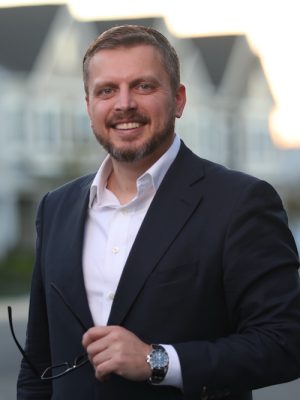 Alex-Thymmons-Virginia